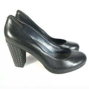 Kenneth Cole Studded Pumps